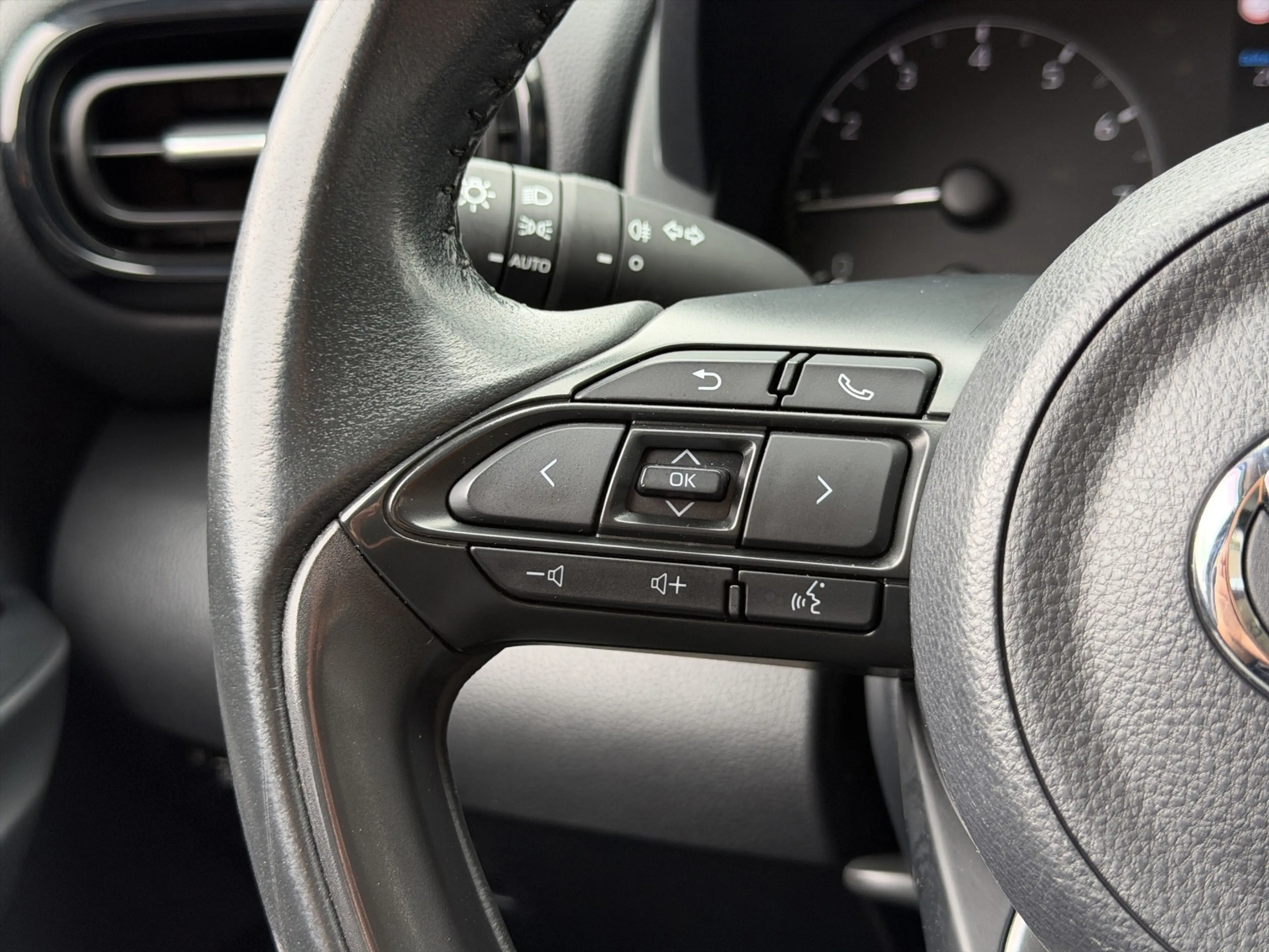 Toyota Yaris 1.5 VVT-i Active - Toyota Dealer Garantie | NAP — photo 13