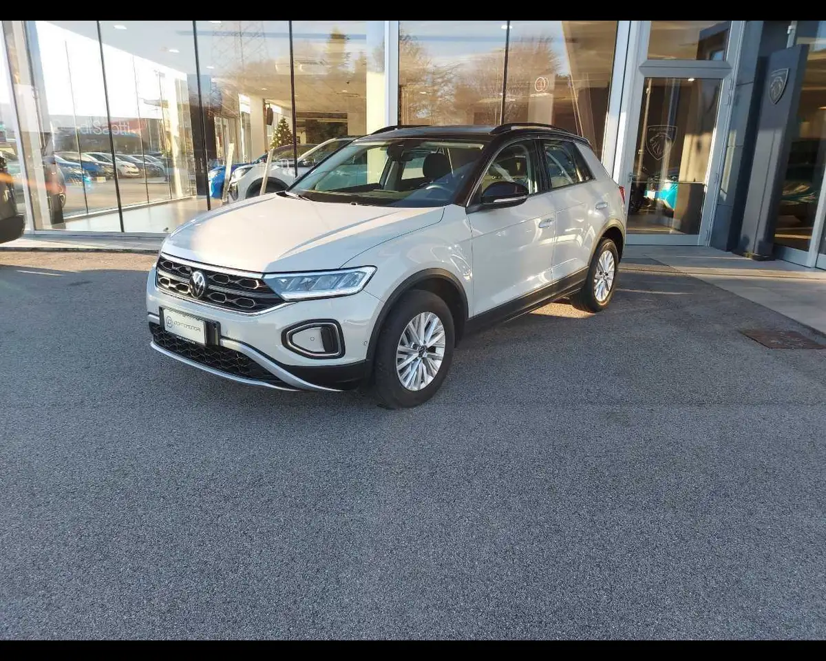 Volkswagen T-Roc 1.0 TSI Life 14
