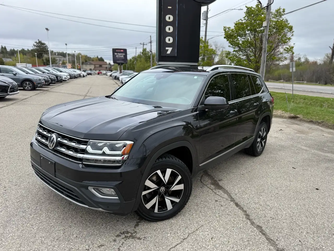 Volkswagen Atlas снимка Volkswagen Atlas