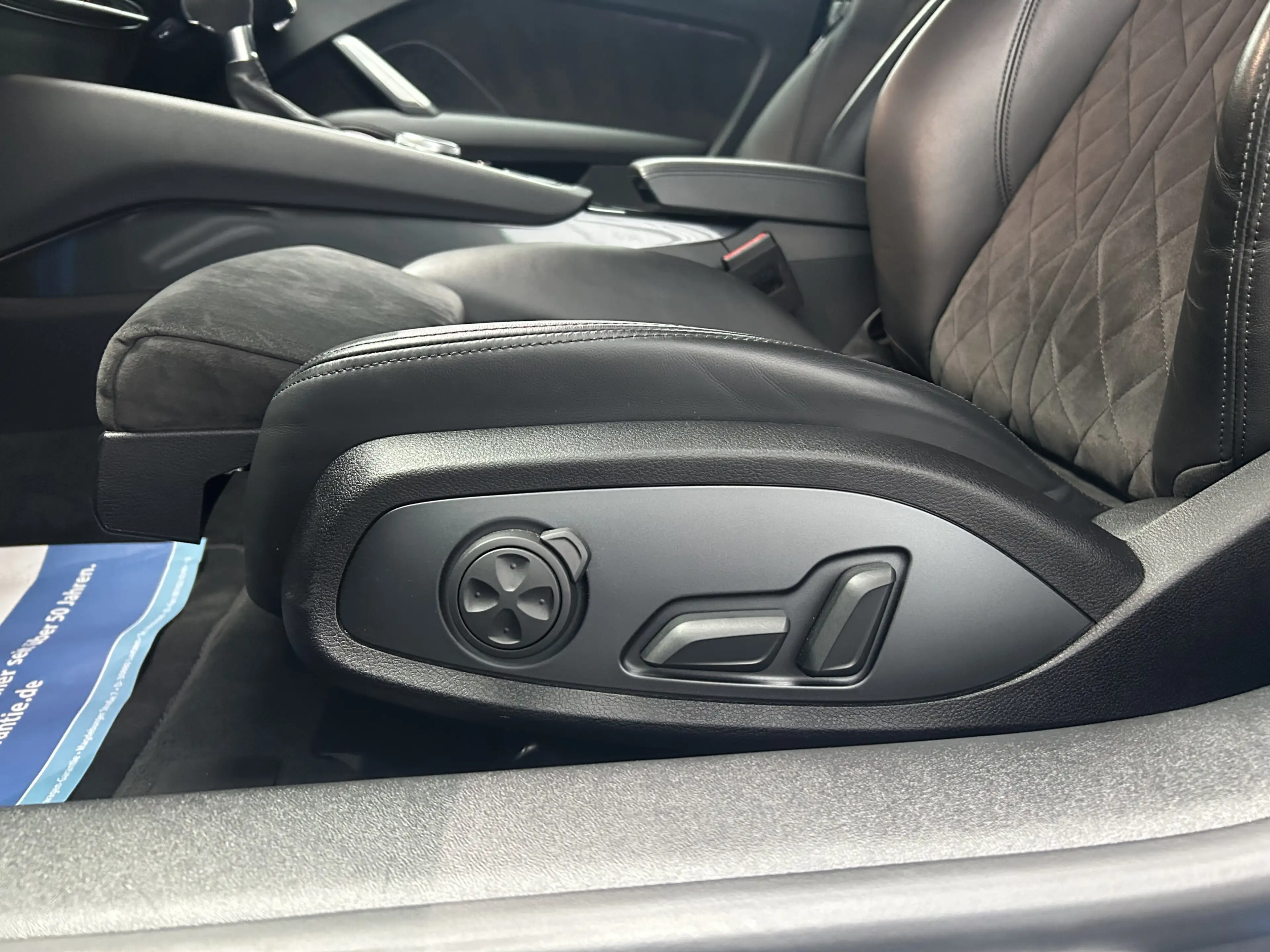 Audi TT RS 2.5 TFSI quattro Matrix virtual cockpit — photo 15