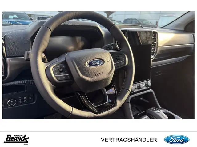 Ford Ranger view 10