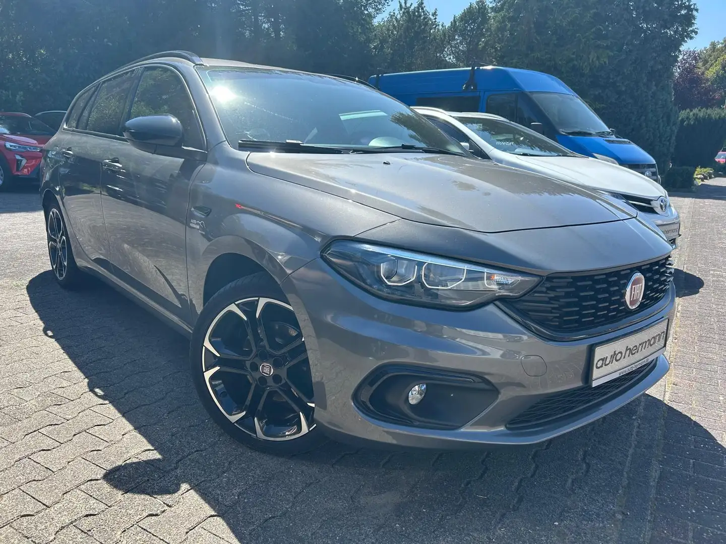 Fiat Tipo 1.4 16V Turbo Silber - 2