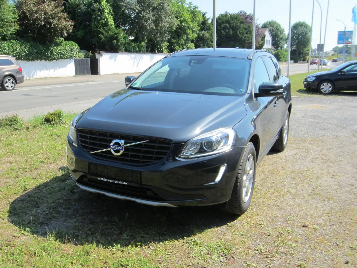Volvo XC60 Ocean Race 2WD Schwarz - 1