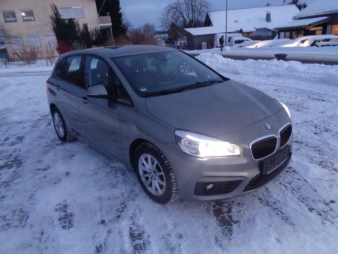 BMW 218 2 Active Tourer 218 d / DPF NEU Silber - 1