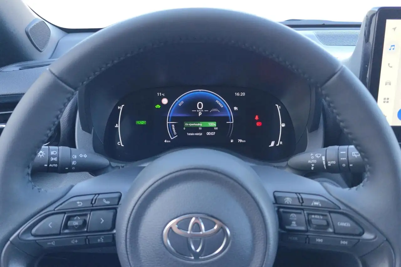 Toyota Yaris Cross 2026 — фото 12