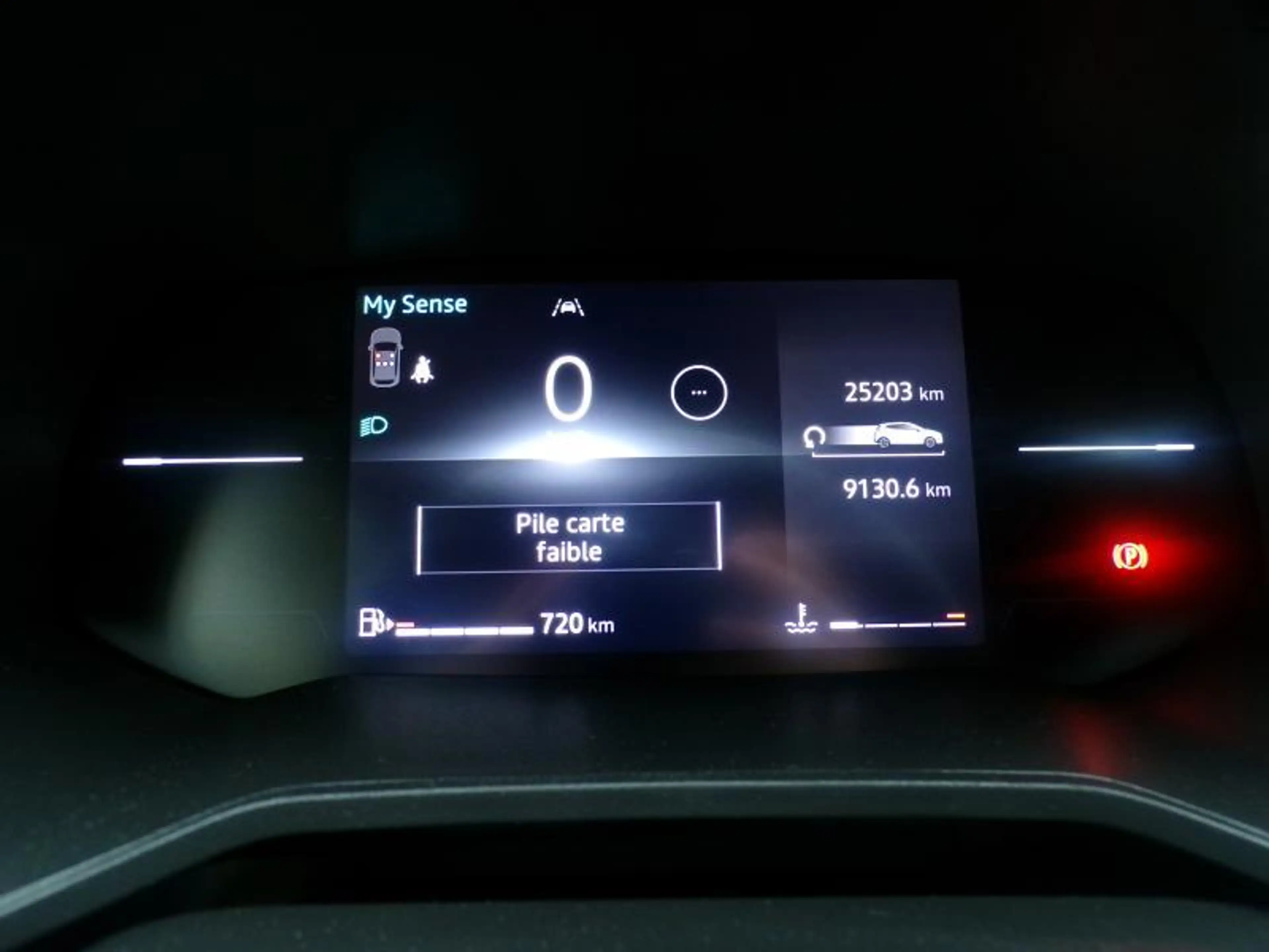 Renault Clio 1.0 91cv noir 06/25 25.202km Airco GPS Camera — photo 15