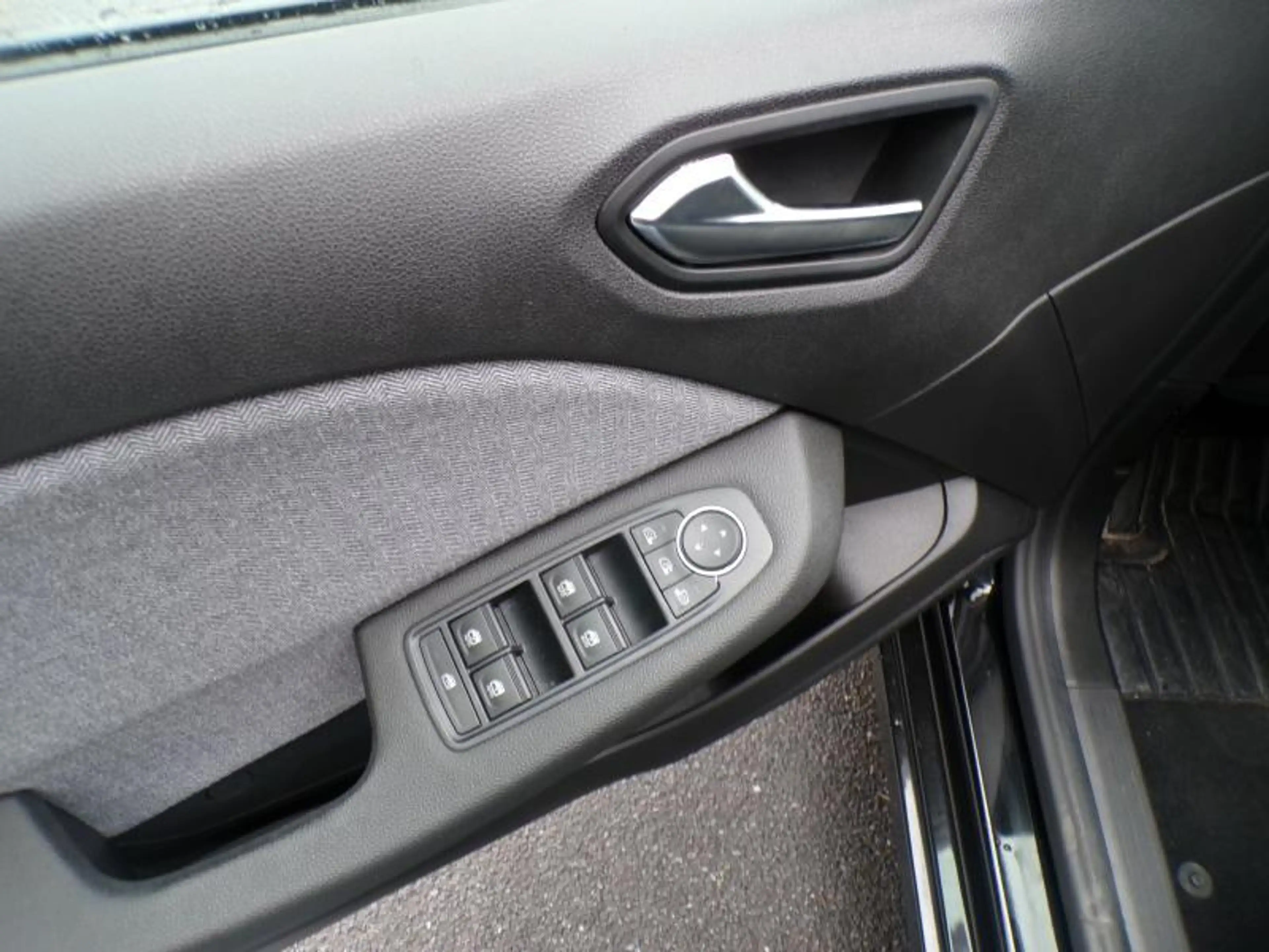 Renault Clio 1.0 91cv noir 06/25 25.202km Airco GPS Camera — photo 9