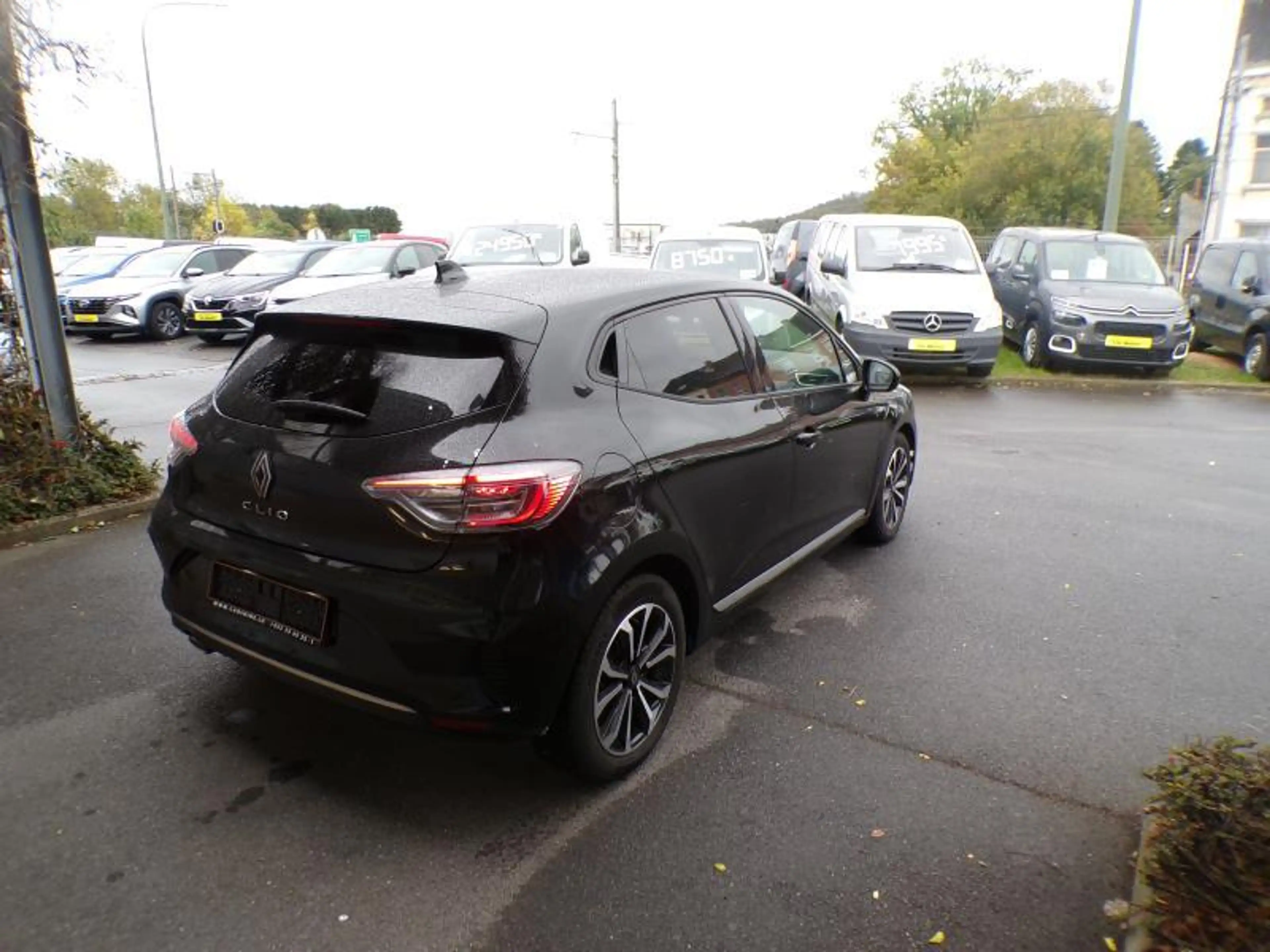Renault Clio 1.0 91cv noir 06/25 25.202km Airco GPS Camera — photo 4