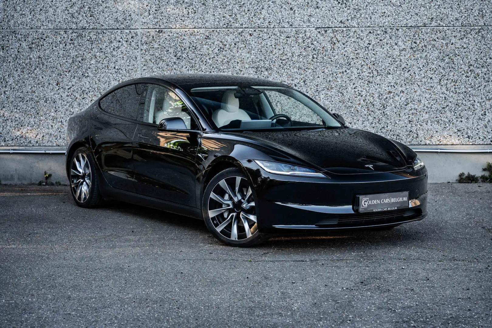 Tesla Model 3 AWD Long Range LED/AUTOPILOT/THEATRE/PANO/CAMERA Noir - 2