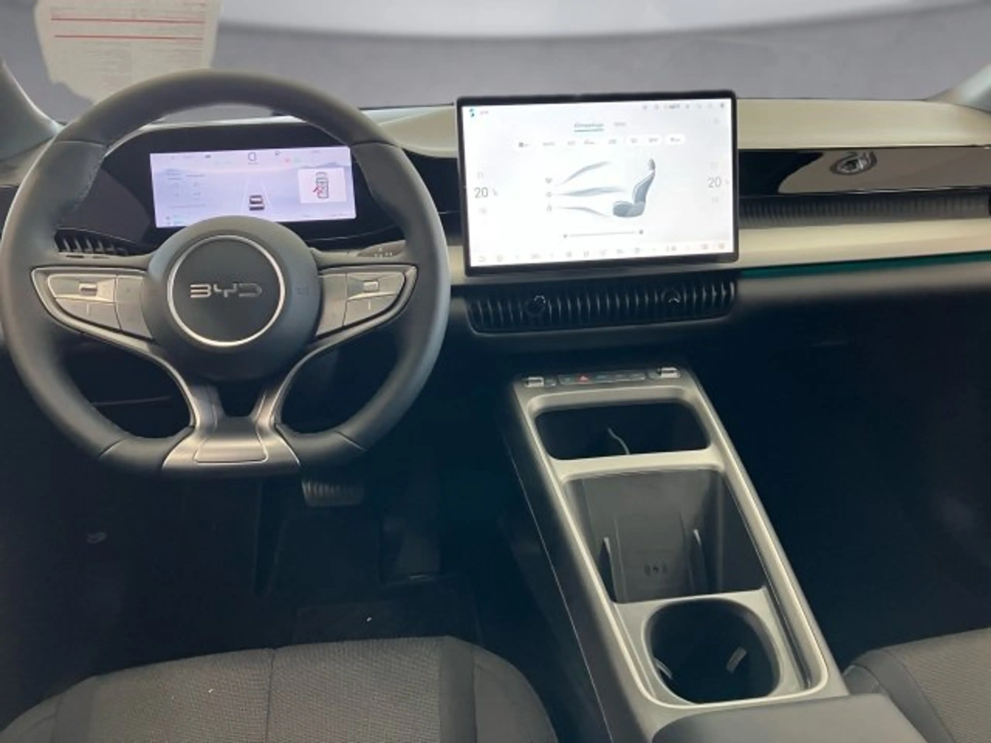 BYD Dolphin G DM-i Boost — photo 9