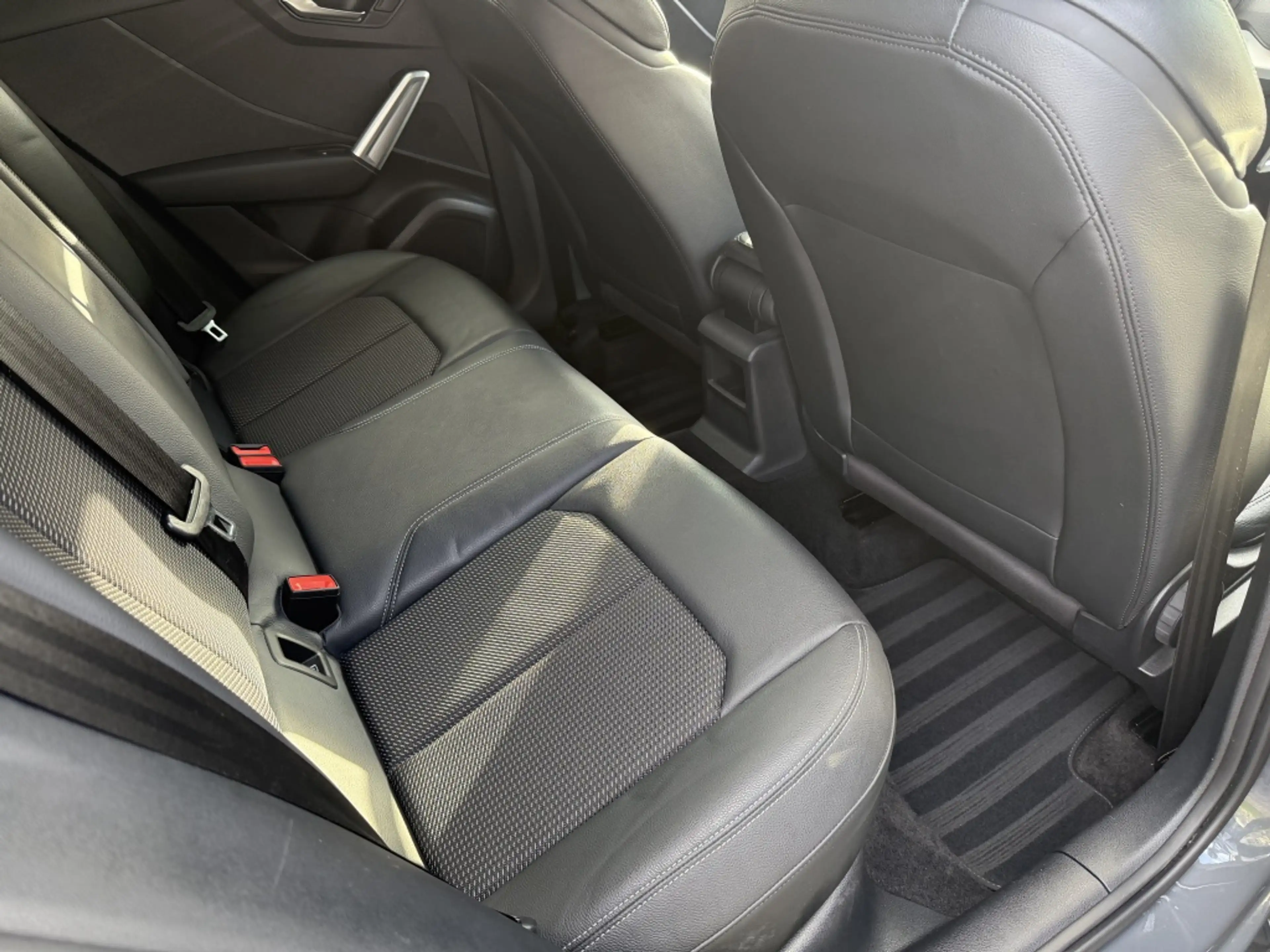 Audi Q2 1.4 TFSI CoD Pro Line 150PK! | S-line | Navi | Cru — photo 14