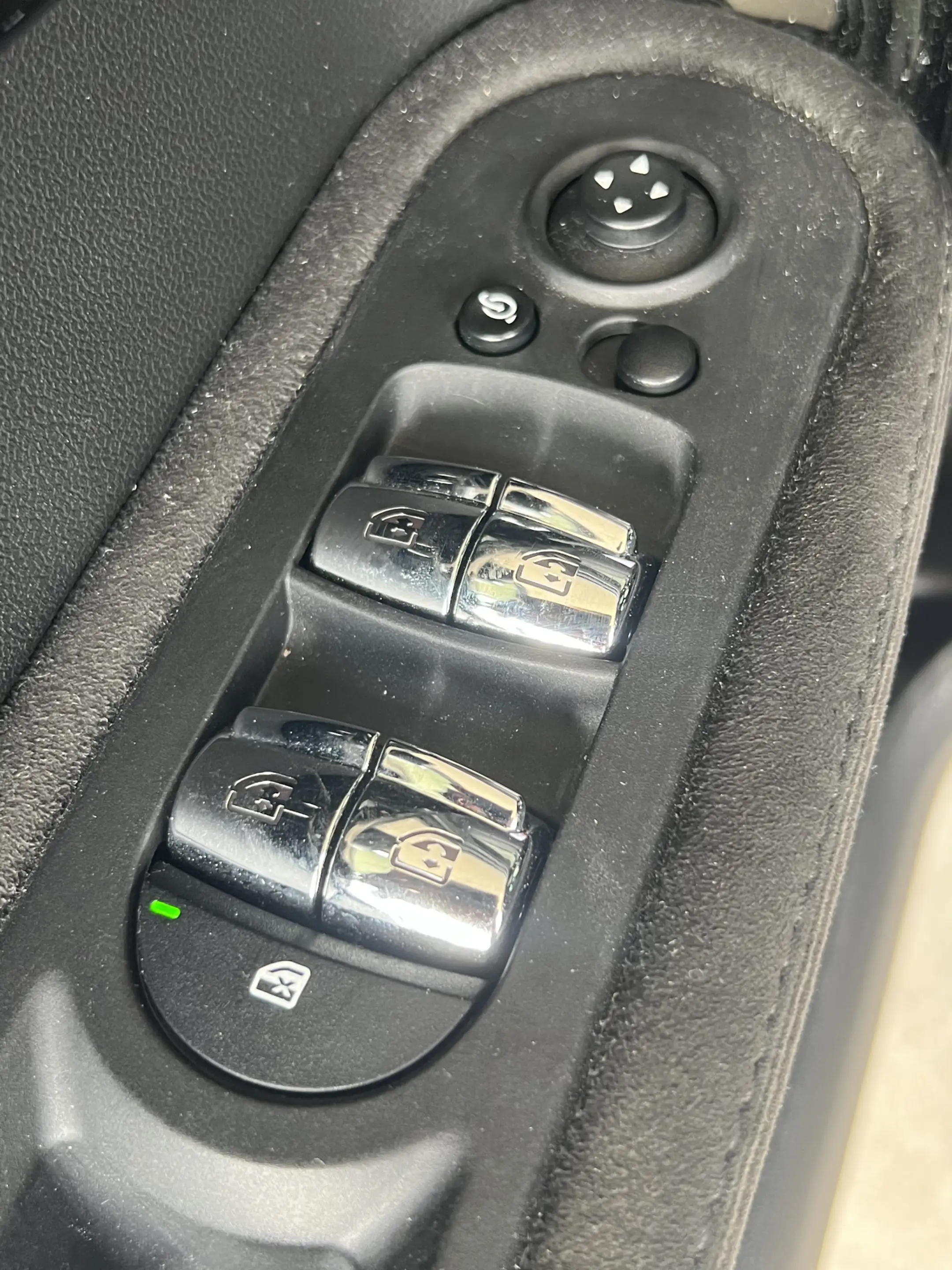 MINI Cooper Countryman 1.5 Chili | AUTOMAAT | HEAD-UP DISPLAY | LEDER | S — photo 30