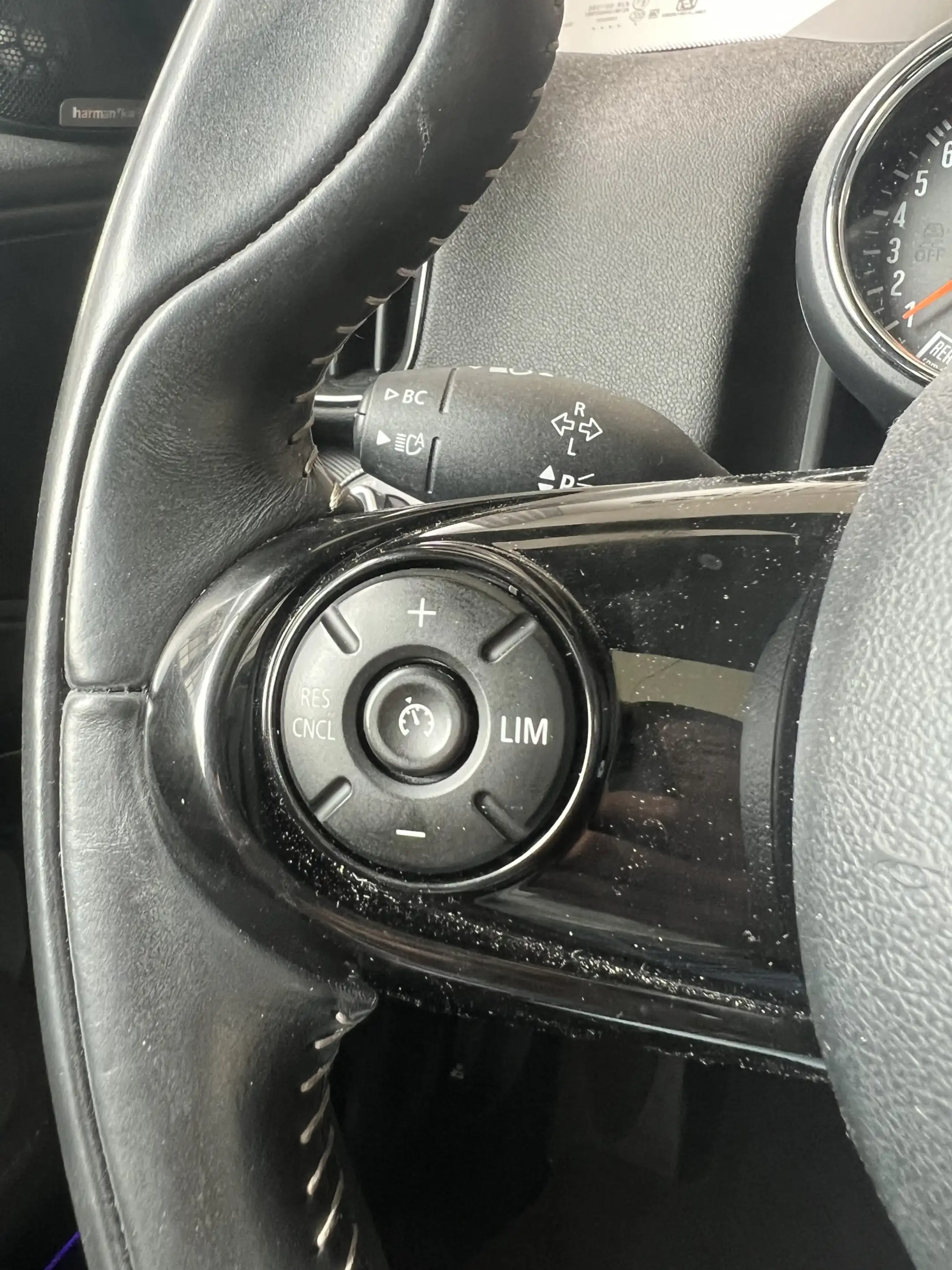 MINI Cooper Countryman 1.5 Chili | AUTOMAAT | HEAD-UP DISPLAY | LEDER | S — photo 28