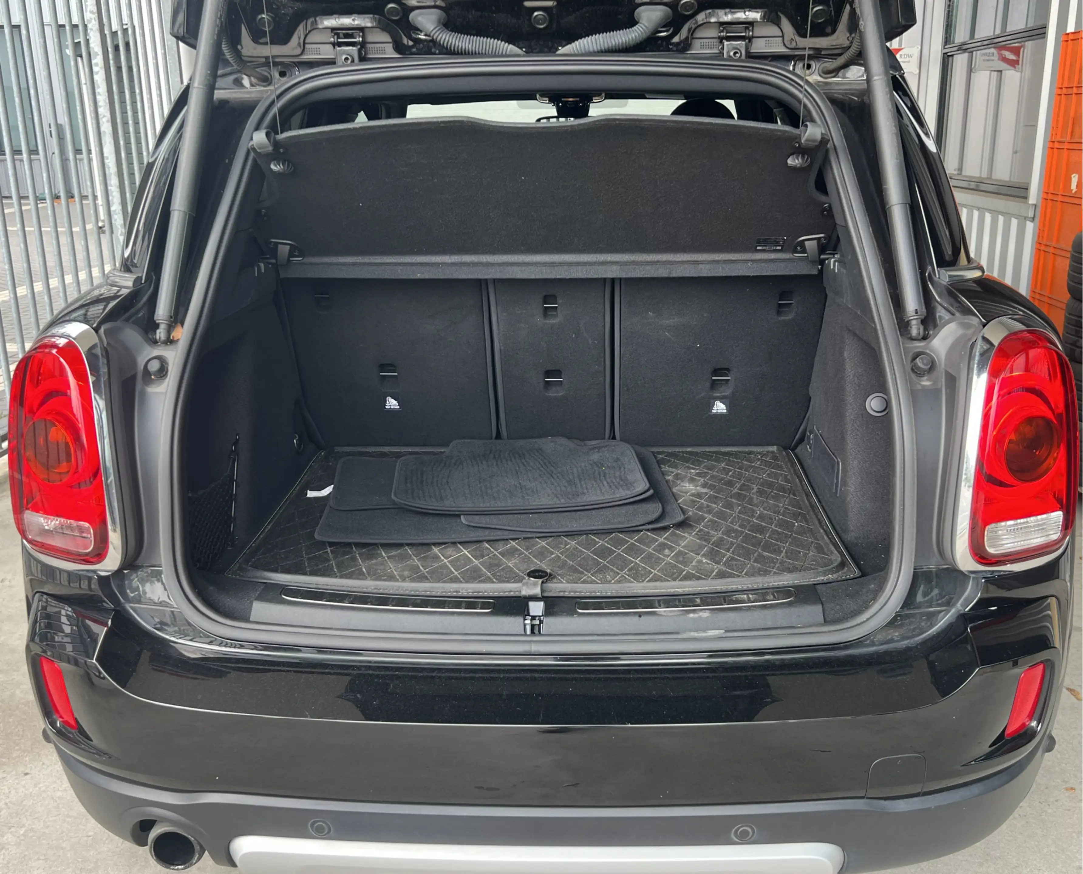 MINI Cooper Countryman 1.5 Chili | AUTOMAAT | HEAD-UP DISPLAY | LEDER | S — photo 17