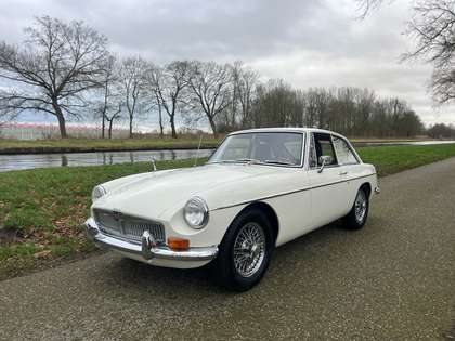 MG MGB GT