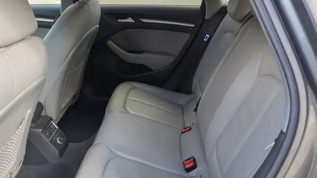 Audi A3 view 9