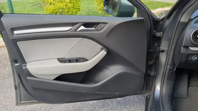 Audi A3 view 7