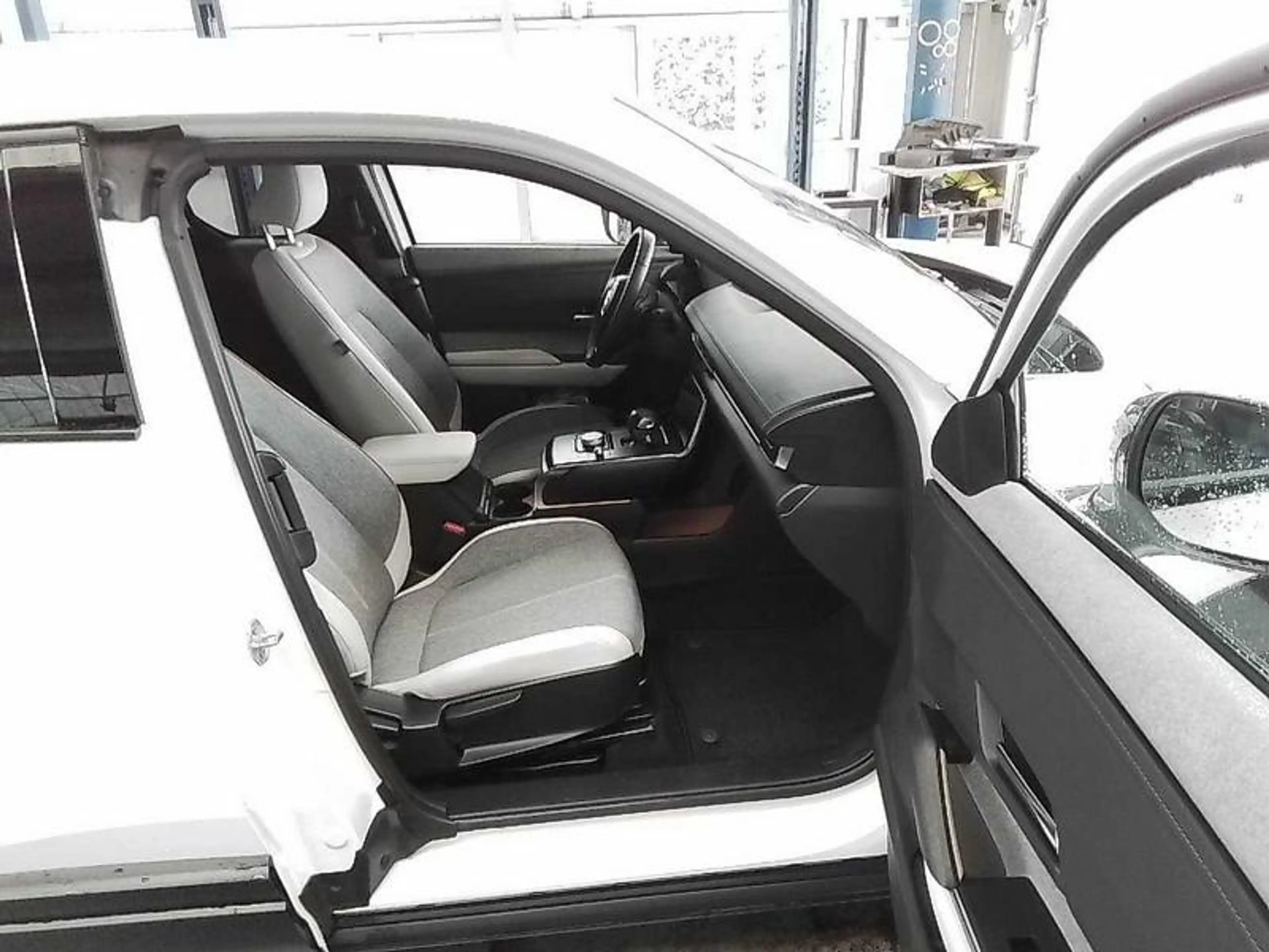 Mazda MX-30 ADVANTAGE Garantie 05.2030 Navi, Kamera, Klima, Ma — photo 3