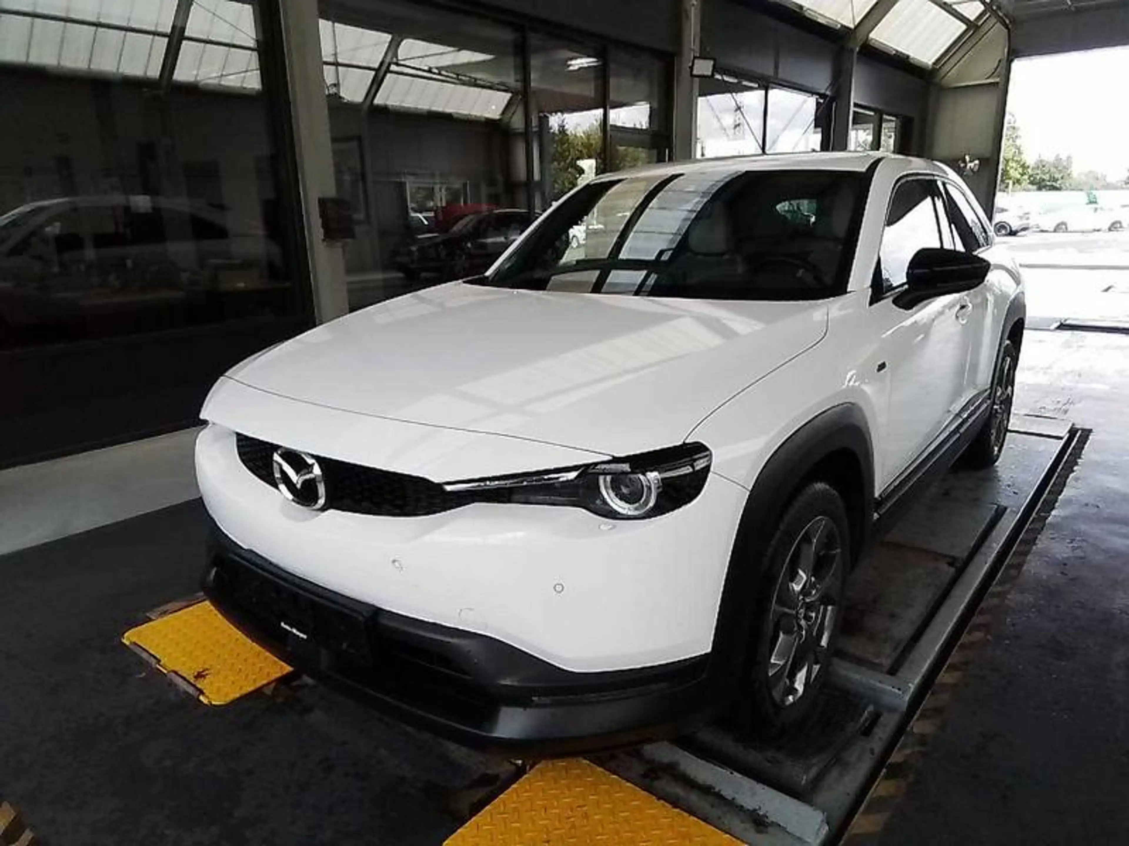 Mazda MX-30 ADVANTAGE Garantie 05.2030 Navi, Kamera, Klima, Ma