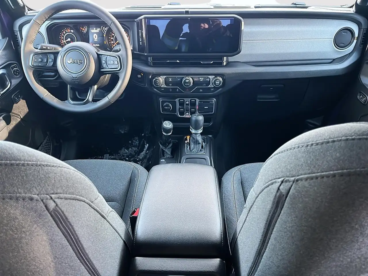 Jeep Gladiator снимка Jeep Gladiator