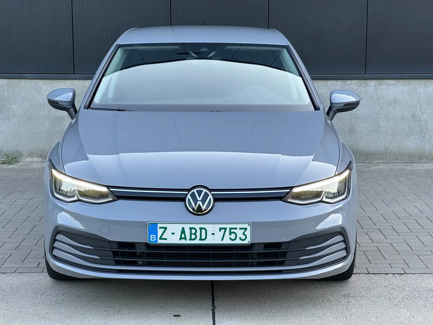 Volkswagen Golf 1.0 eTSI Active OPF Grijs - 2