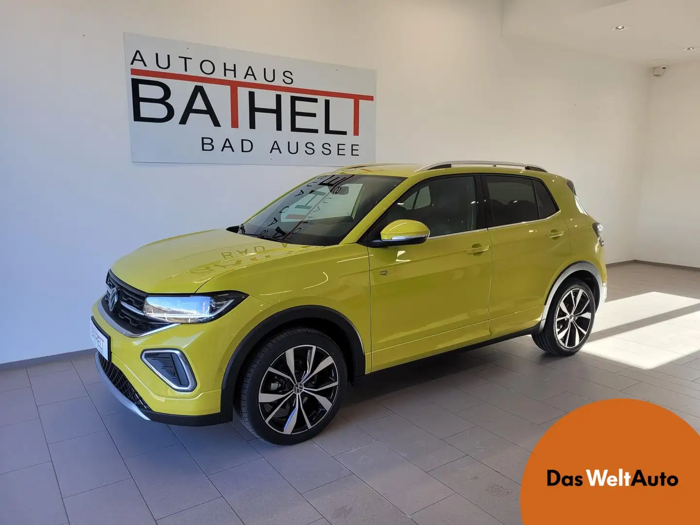 Volkswagen T-Cross R-Line TSI DSG Geel - 1