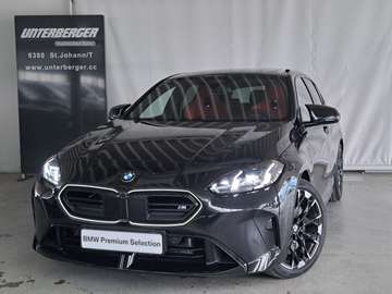 M135 xDrive M Sportpaket Pro / AHK verfügbar ab: 1