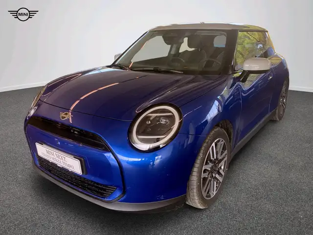 MINI Cooper E Classic