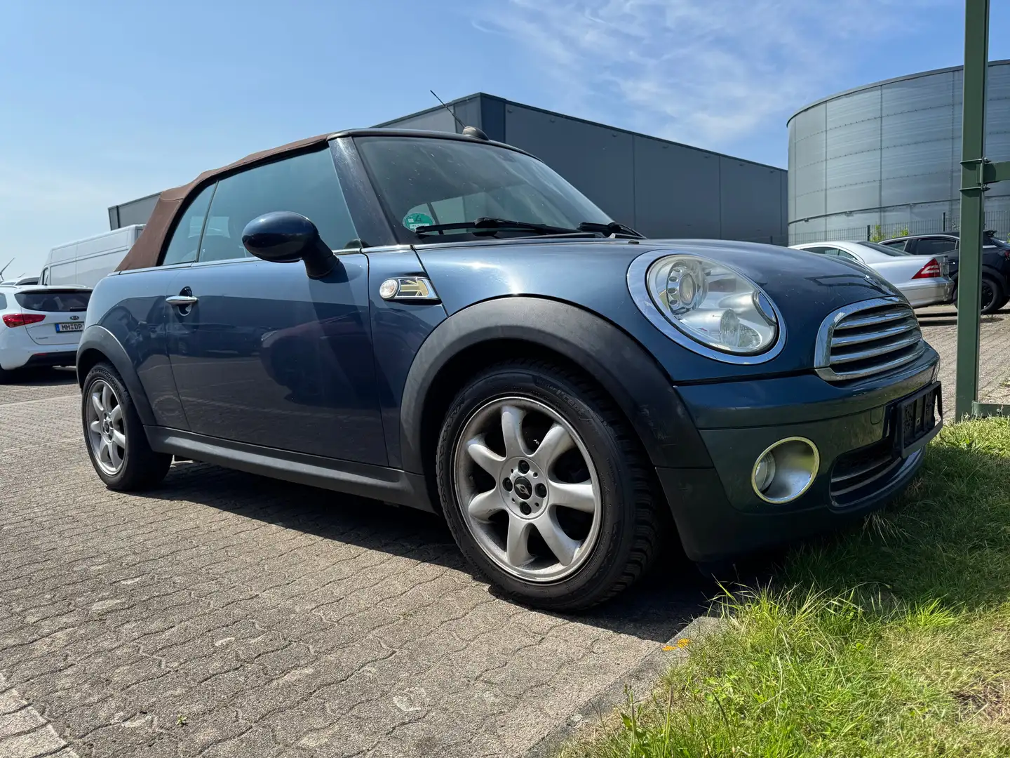 MINI Cooper Cabrio Blau - 2