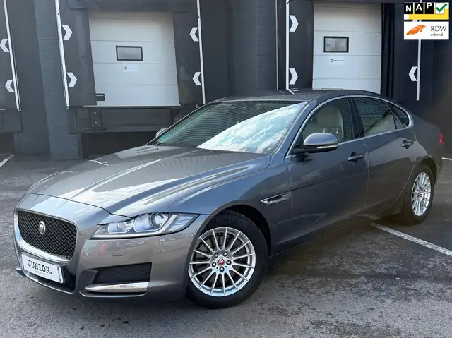 Jaguar XF 2.0d Portfolio DEALERONDERHOUDEN/MERIDIAN/LEDER/CA
