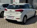 Hyundai i20 1,2i*Klima*Euro 6* Weiß - thumbnail 6