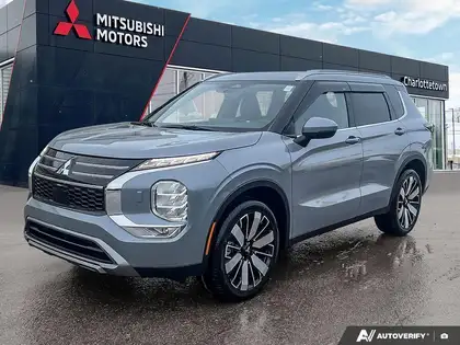 Gray 2026 Mitsubishi Outlander SUV / Crossover Front-Wheel Drive 