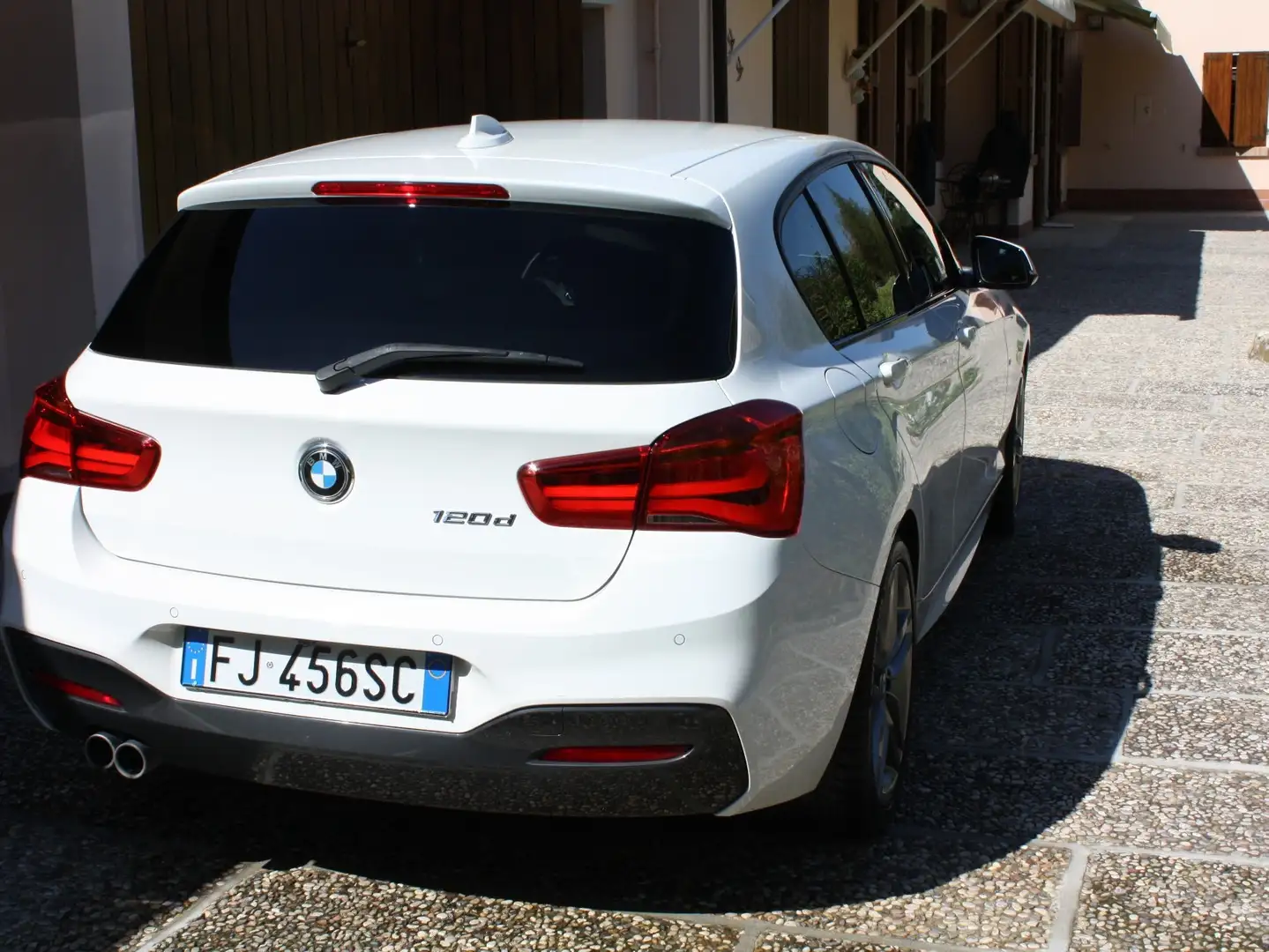 BMW 120 120d 5p Msport Bianco - 2