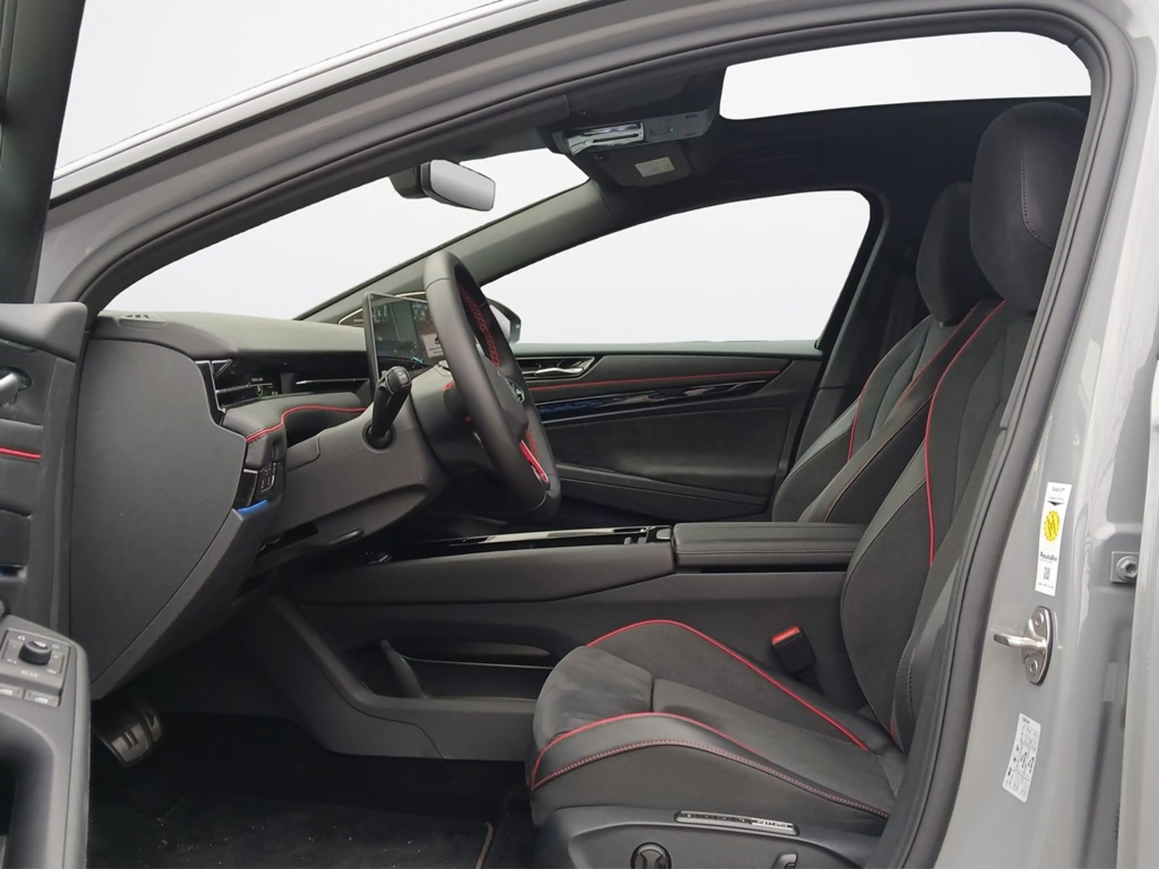 Volkswagen ID.7 Tourer GTX 4MOTION 250 kW (340 PS) — photo 9