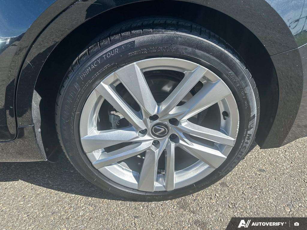 2024 Lexus IS Sedan