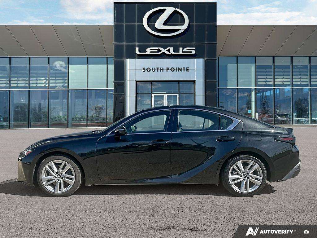 2024 Lexus IS Sedan