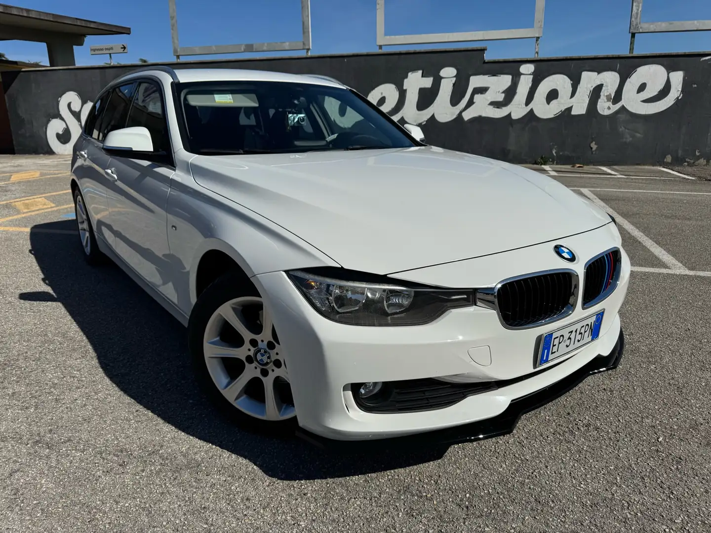 BMW 316 316d Touring Sport Line - 1