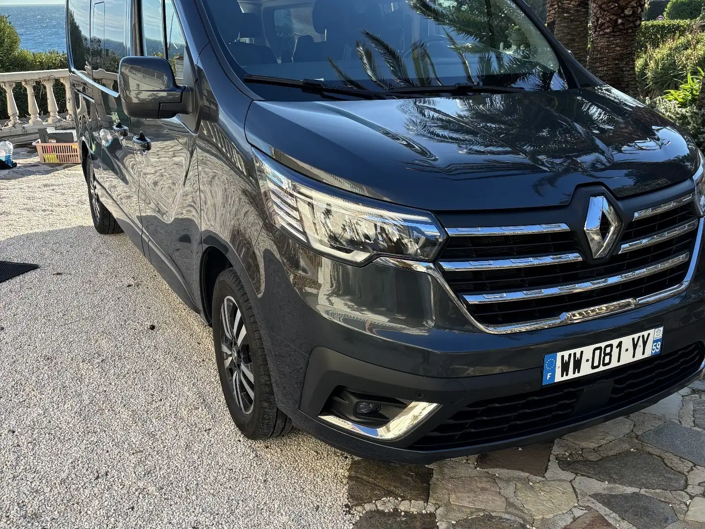 Renault Trafic Blue dCi 150 EDC Grand Spaceclass Silver - 1
