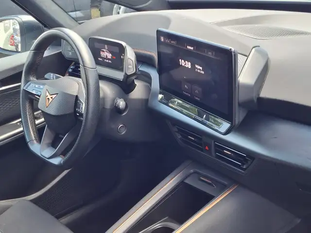 Cupra Born view 13