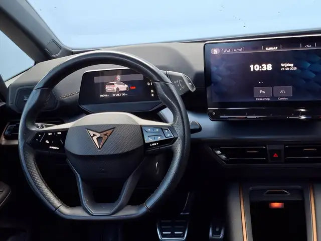 Cupra Born view 9