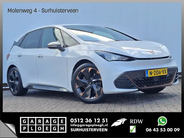 Cupra Born main image