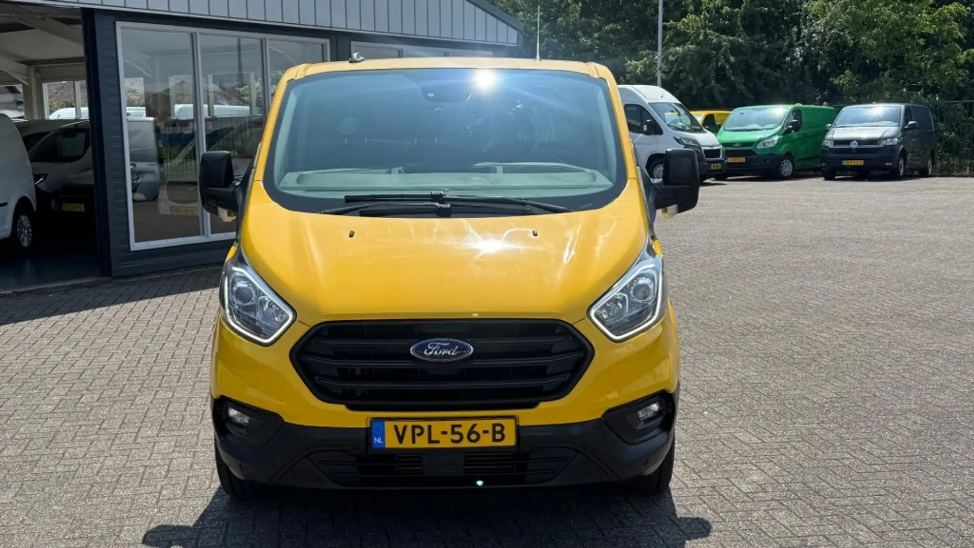 Ford Transit Custom 2.0 TDCI 77KW 105PK L2H1 EURO 6 AIRCO/ CRUISE CONT Geel - 2