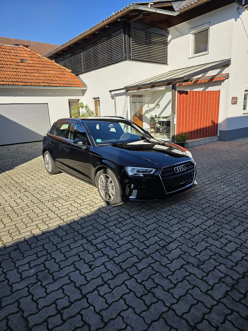 Audi A3 SB 1,0 TFSI sport S-tronic Schwarz - 2