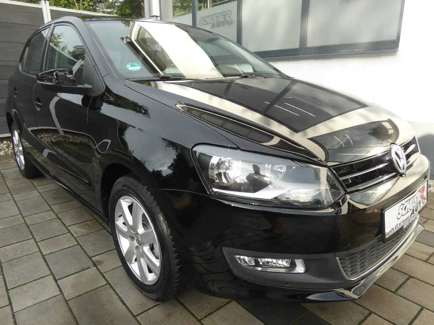 Volkswagen Polo Highline Schwarz - 1