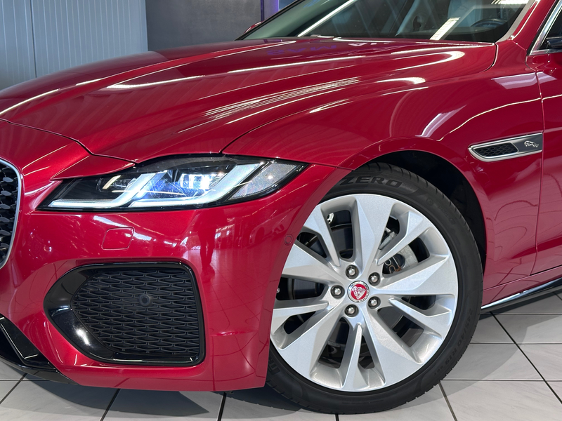 Jaguar XF XF D200 R-Dynamic SE AWD FACEL. /LED/ACC/360°/ — photo 4