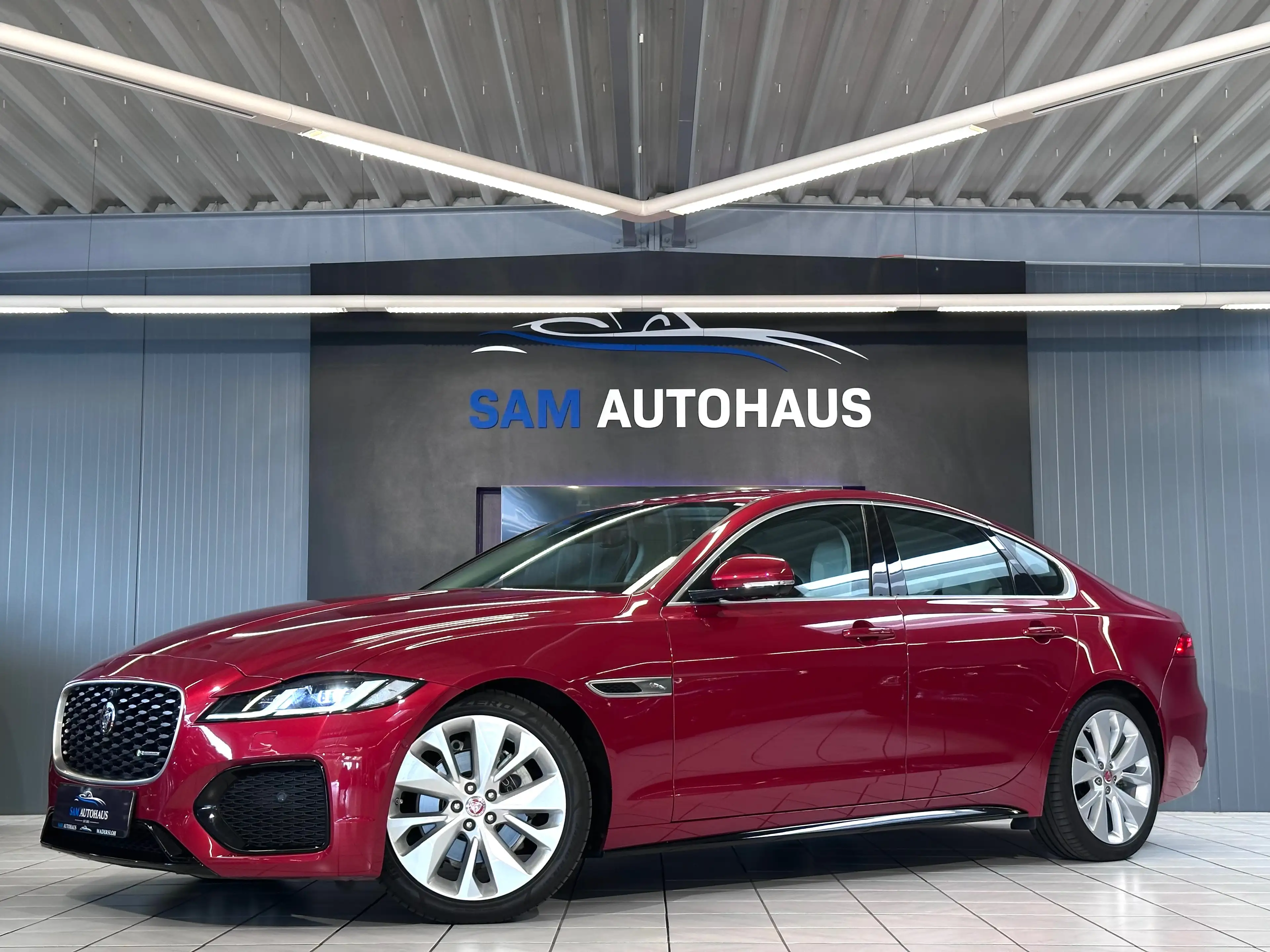 Jaguar XF XF D200 R-Dynamic SE AWD FACEL. /LED/ACC/360°/