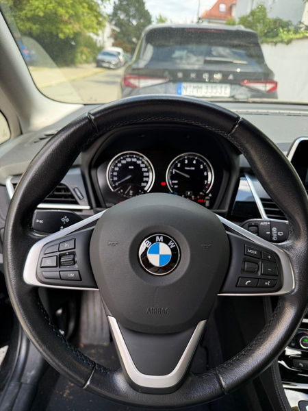 BMW 220 2 Active Tourer 1. Hand | Leder | Navi | PDC — photo 6