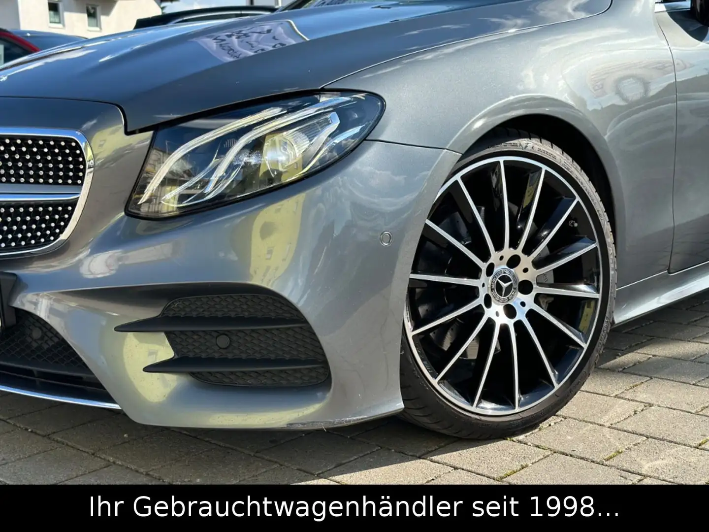 Mercedes-Benz E 220 d Coupe AMG LINE *BURMESTER/LED/KAMERA/"20" Grau - 2