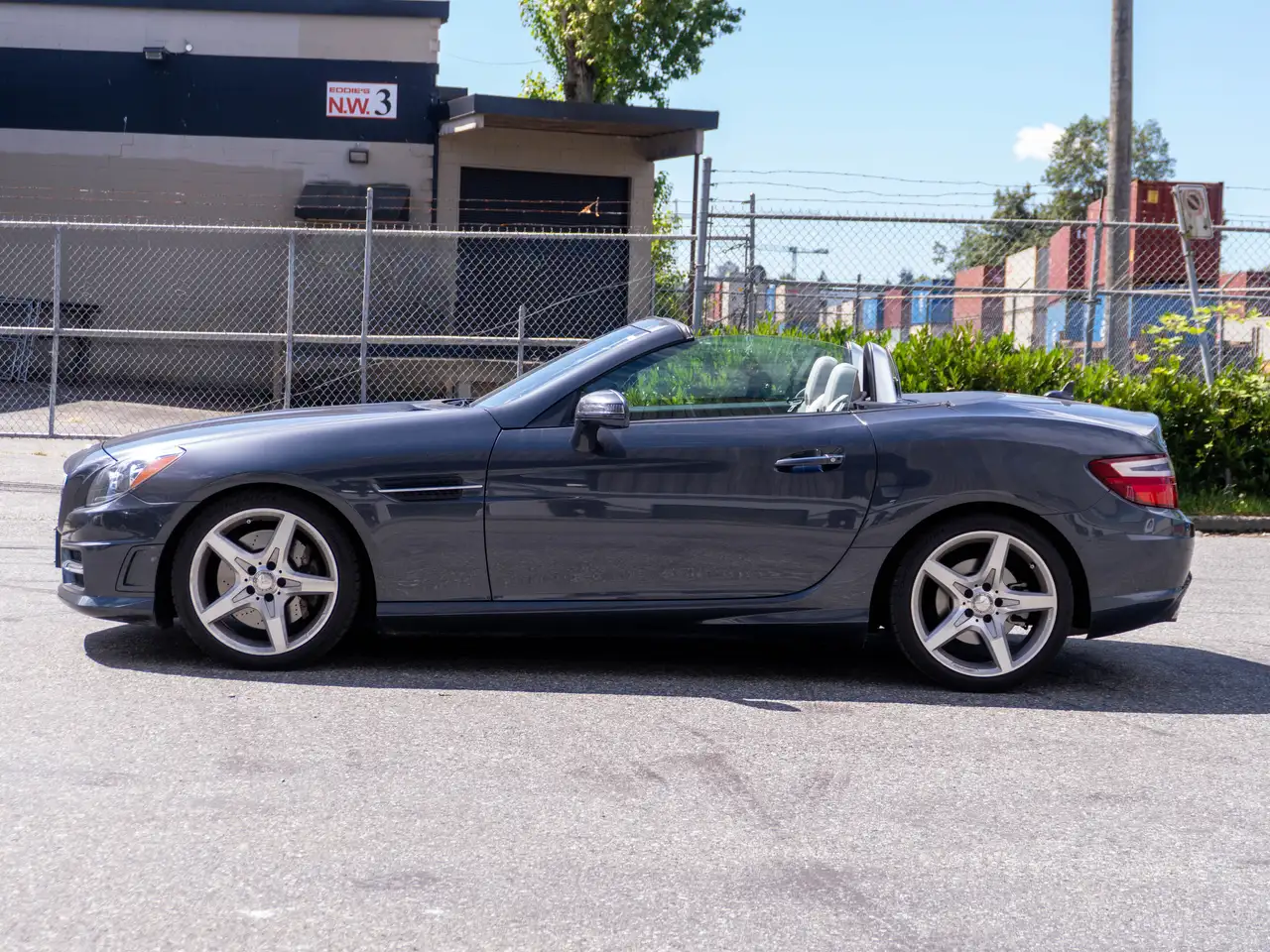 Mercedes-Benz SLK снимка Mercedes-Benz SLK