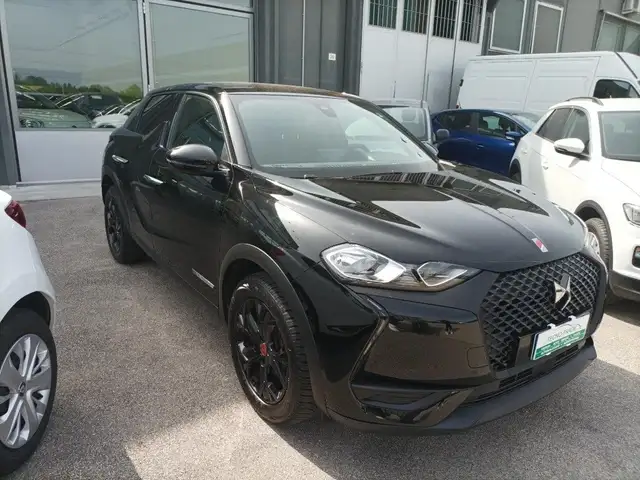 DS Automobiles DS 3 Crossback BlueHDi 100 Performance Line
